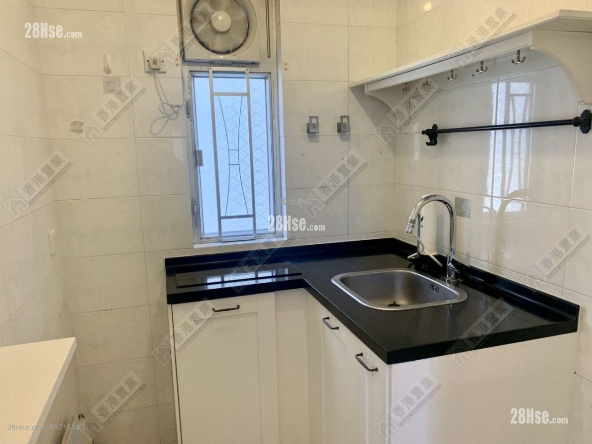 嘉威大廈 售盤 1 房 , 1 浴室 233 平方呎