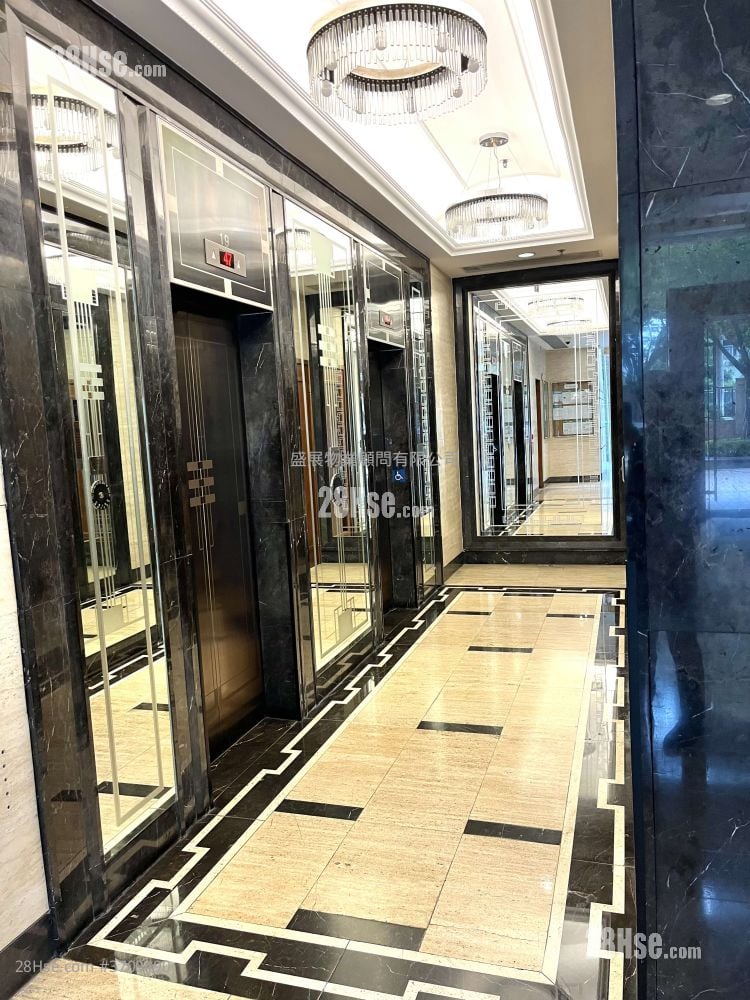 栢慧豪园 租盘 493 平方尺