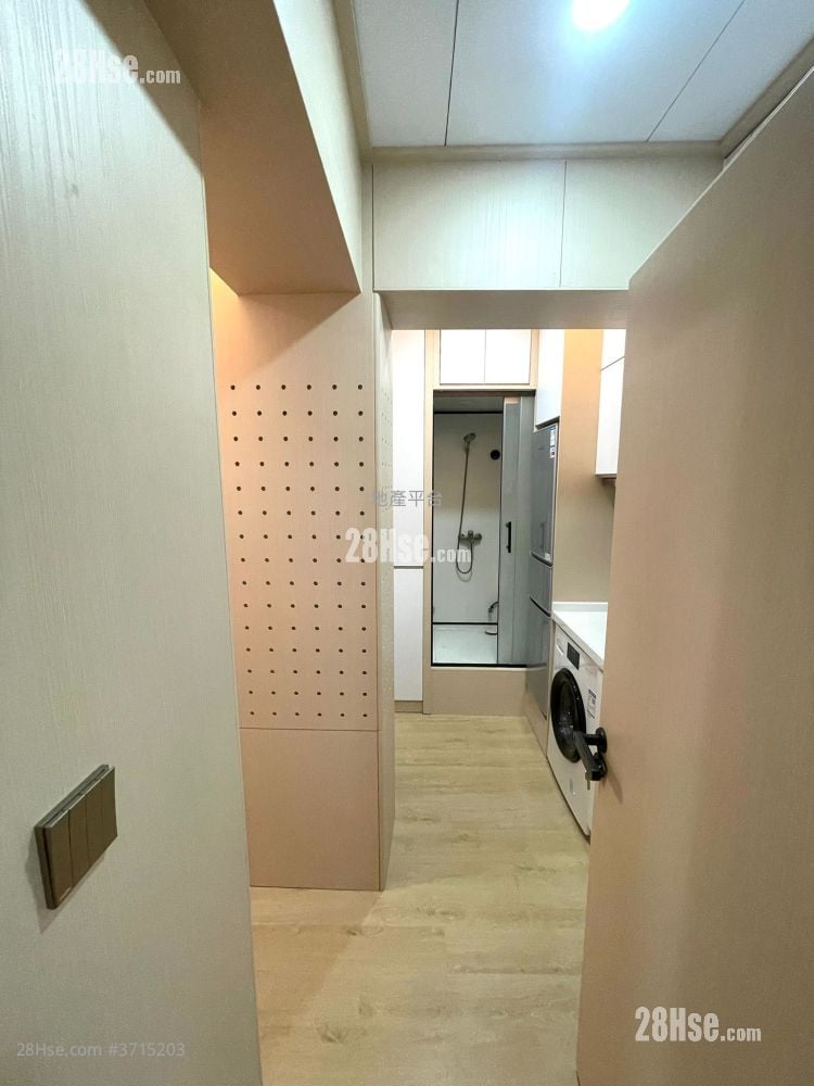 金冠大厦 租盘 150 平方尺