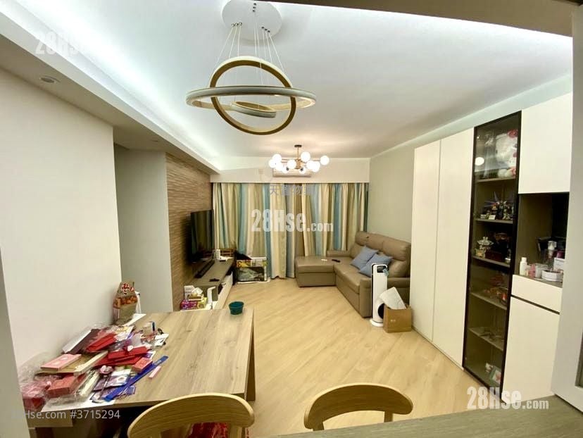 宝珊园 售盘 3 房 , 2 浴室 611 平方尺