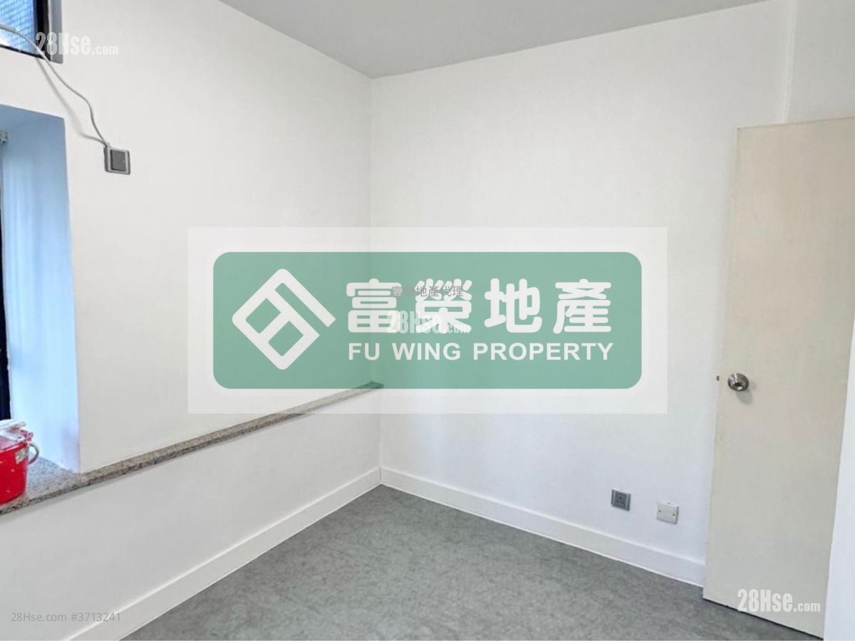 Tai Hing Gardens Sell 447 ft²