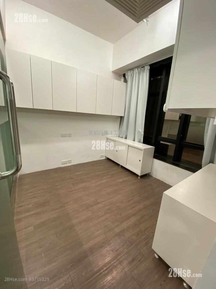 Mega Trade Centre Rental