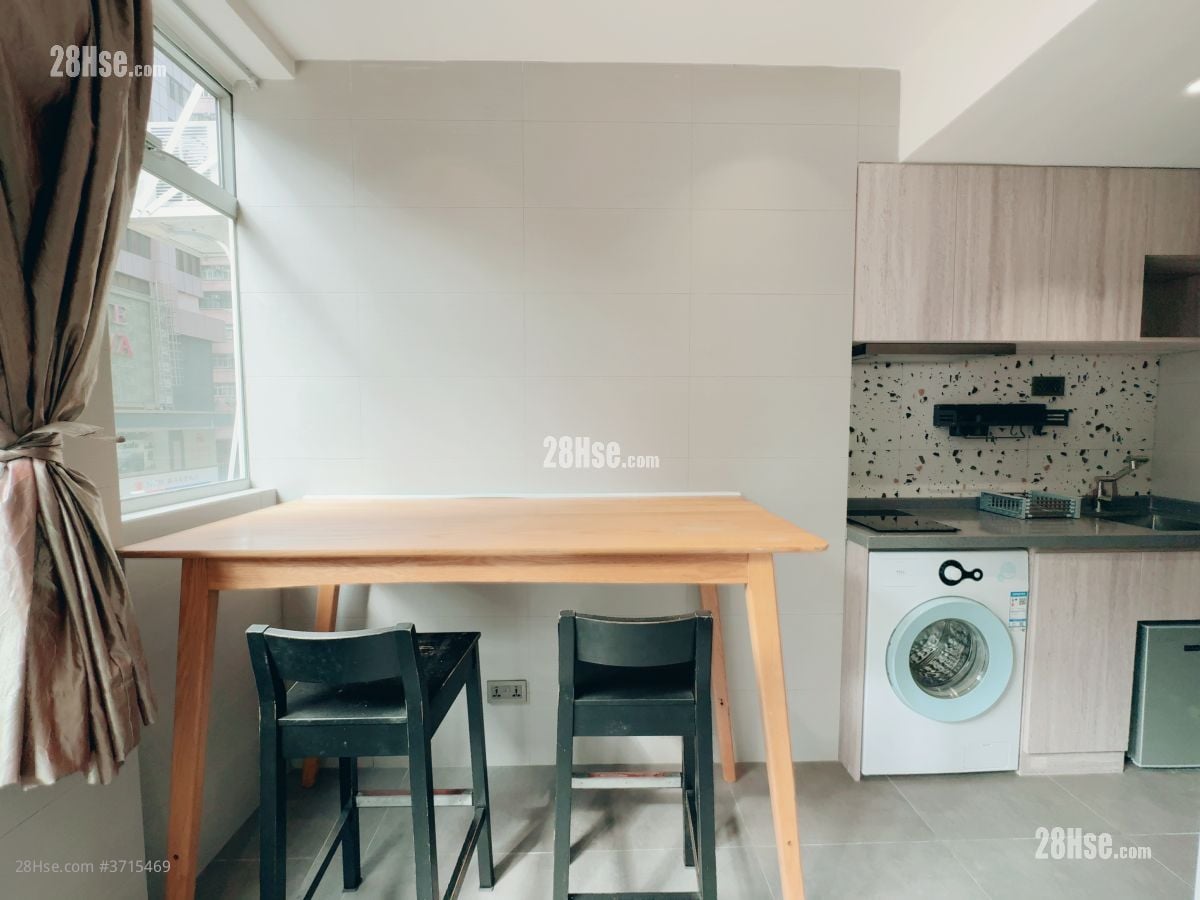 New Lucky House Rental Studio , 1 Bathroom 120 ft²