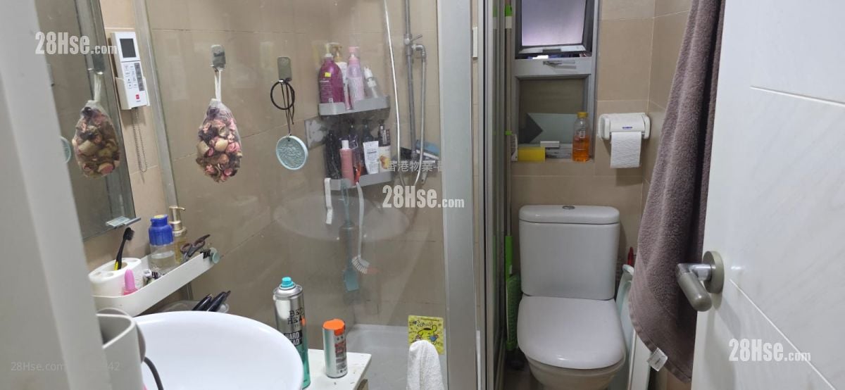 顺致苑 售盘 3 房 , 2 浴室 708 平方尺