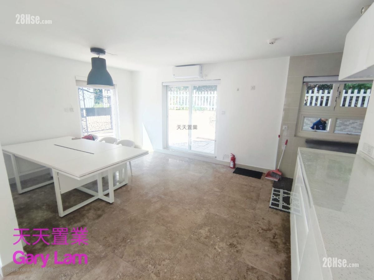Pak Kong Au Village Rental 4 Bedrooms , 3 Bathrooms 2,100 ft²