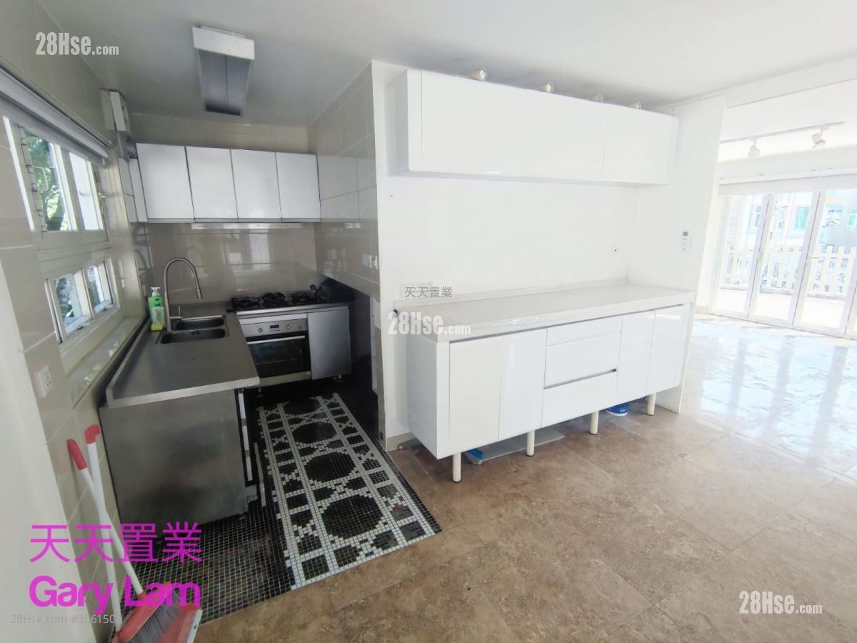 Pak Kong Au Village Rental 4 Bedrooms , 3 Bathrooms 2,100 ft²