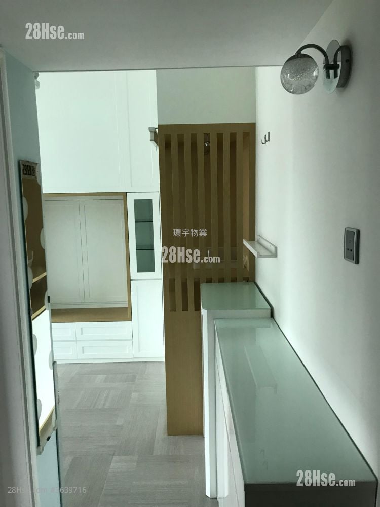 名逸居 售盘 2 房 , 1 浴室 551 平方尺