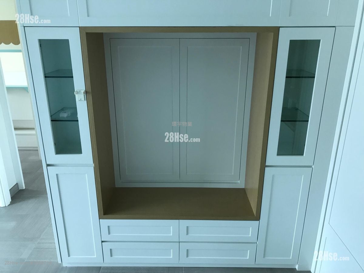 名逸居 售盘 2 房 , 1 浴室 551 平方尺