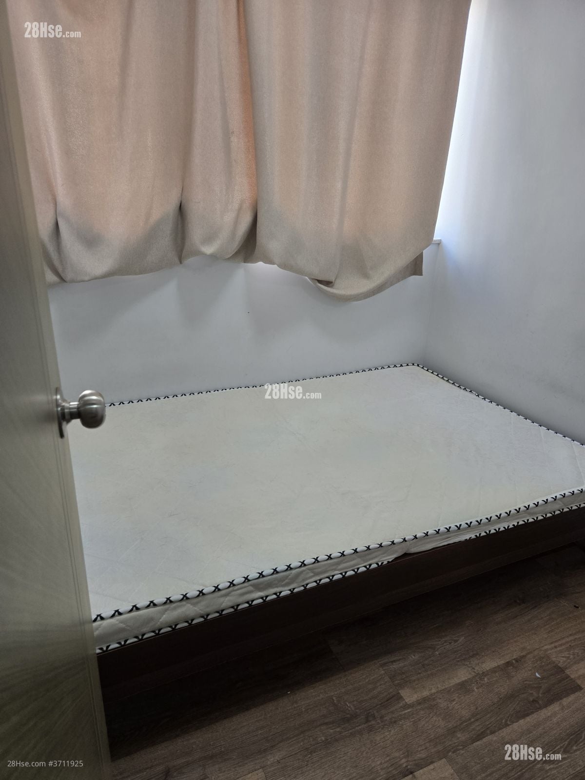 深水埗黄竹街二号 租盘 2 房 , 1 浴室 200 平方尺