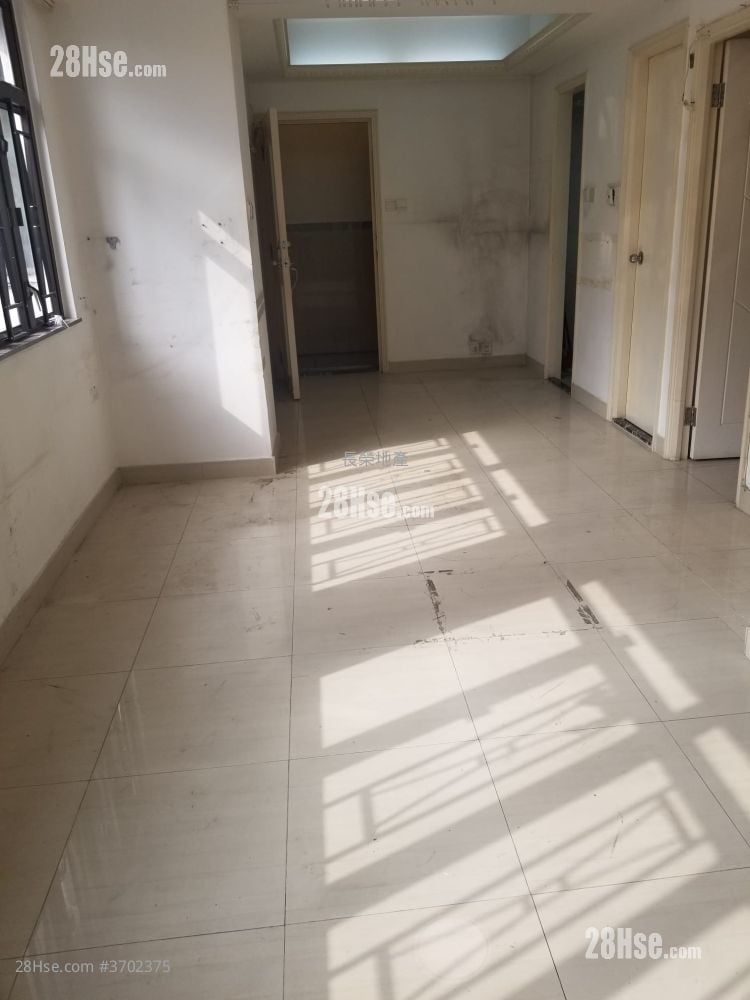 永发大楼 售盘 443 平方尺