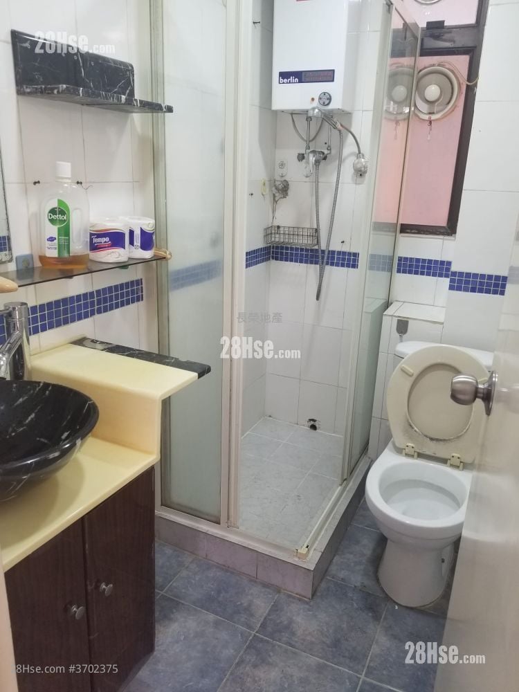 永发大楼 售盘 443 平方尺