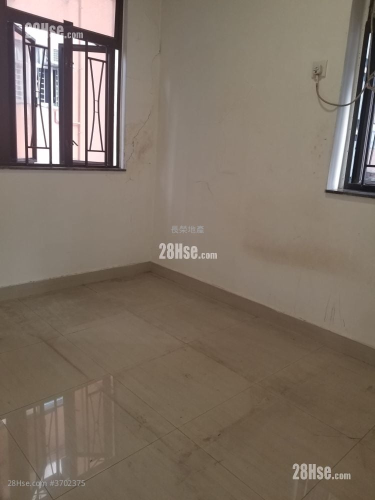 永发大楼 售盘 443 平方尺