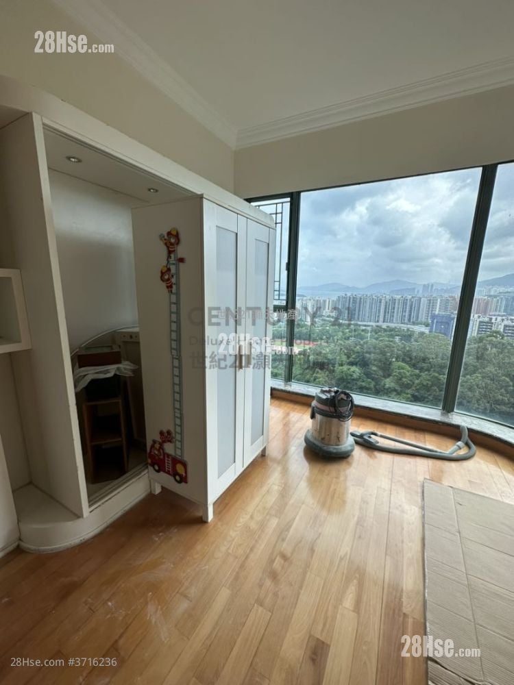 Deerhill Bay Sell 3 Bedrooms , 2 Bathrooms 1,105 ft²