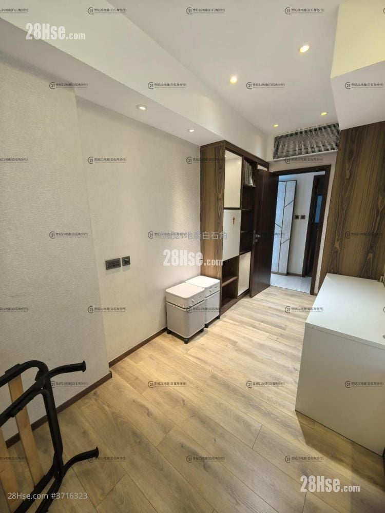 Providence Peak Sell 4 Bedrooms , 3 Bathrooms 1,468 ft²