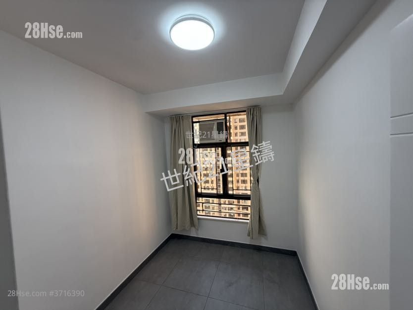 Pokfulam Gardens Sell 2 Bedrooms , 1 Bathroom 466 ft²