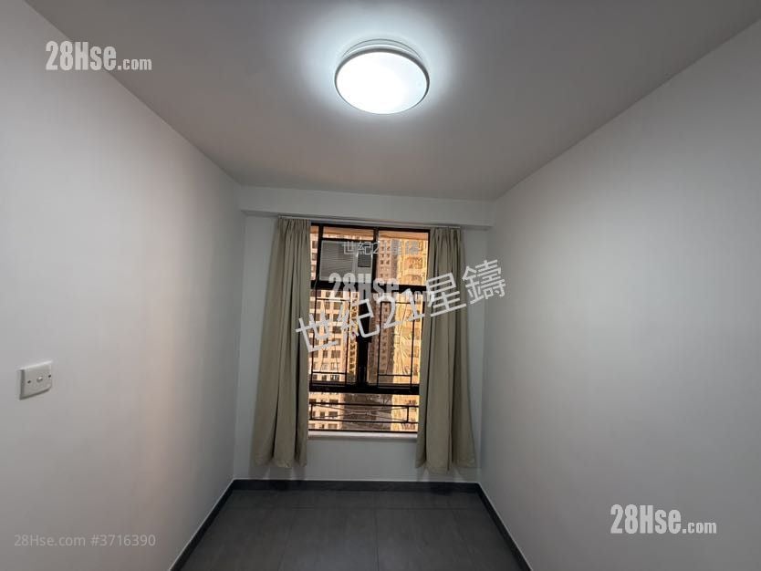 Pokfulam Gardens Sell 2 Bedrooms , 1 Bathroom 466 ft²