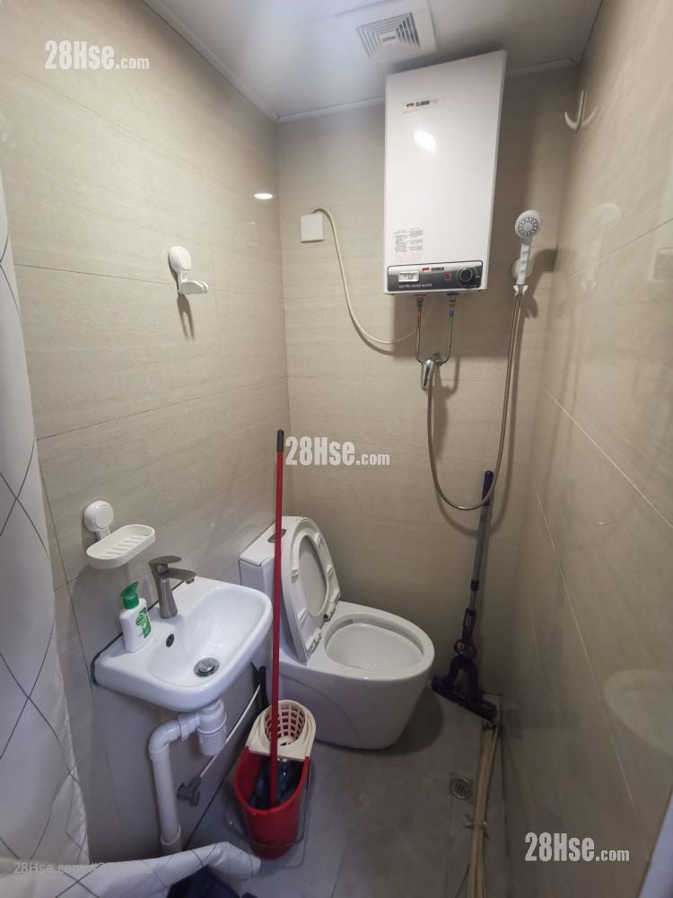 德仁樓 租盤 1 房 , 1 浴室 105 平方呎