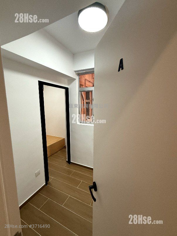 金冠大厦 租盘 2 房 , 1 浴室 220 平方尺