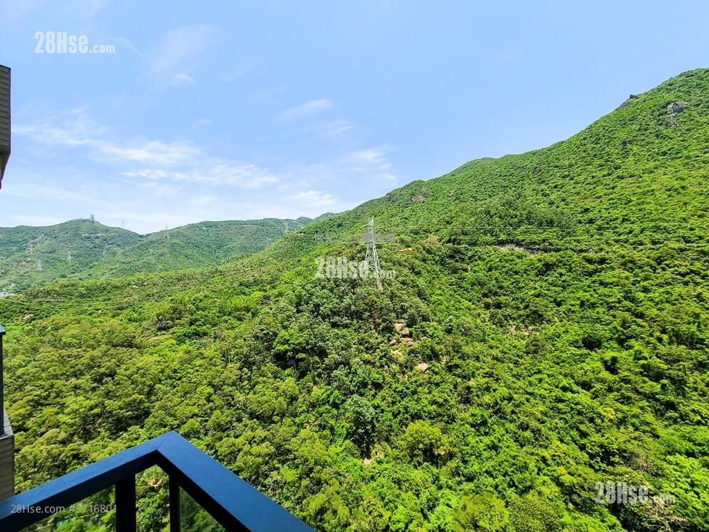 Aria Sell 3 Bedrooms , 2 Bathrooms 722 ft²