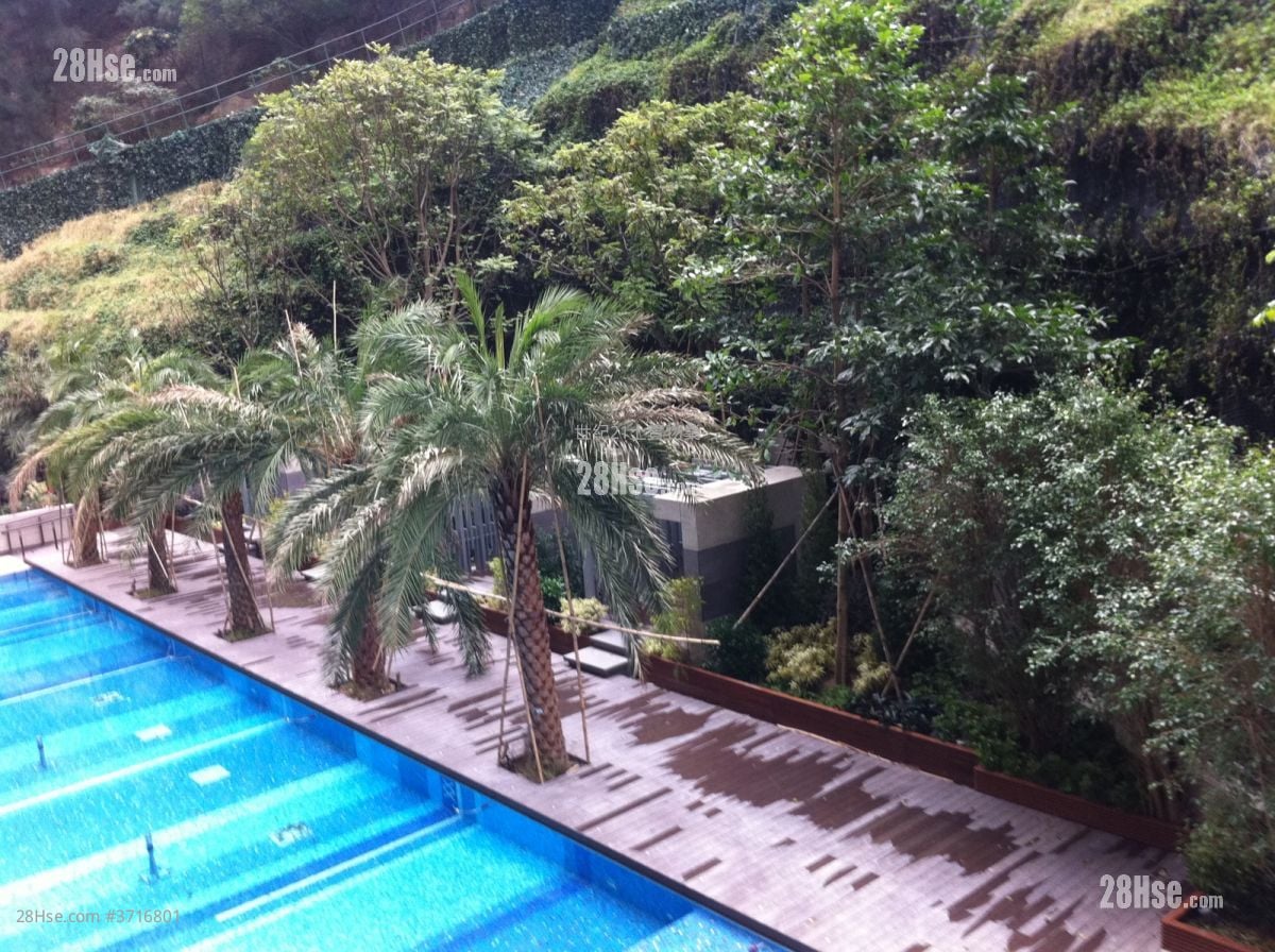 Aria Sell 3 Bedrooms , 2 Bathrooms 722 ft²