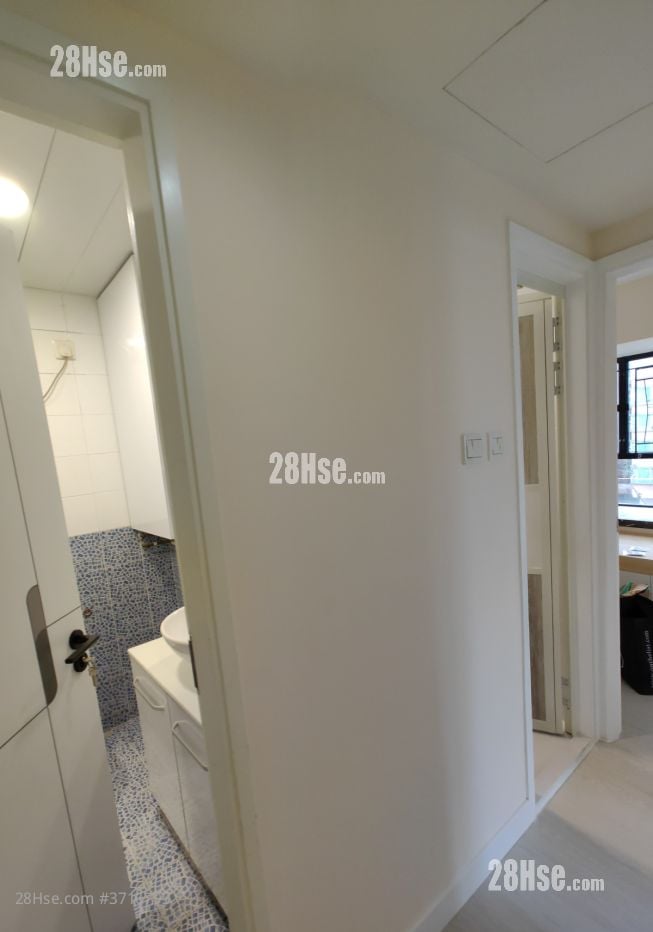 富丽花园 租盘 4 房 , 2 浴室 527 平方尺