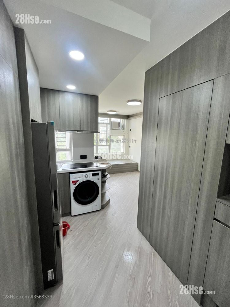 Dip Tsui Court Sell 1 Bedroom , 1 Bathroom 284 ft²