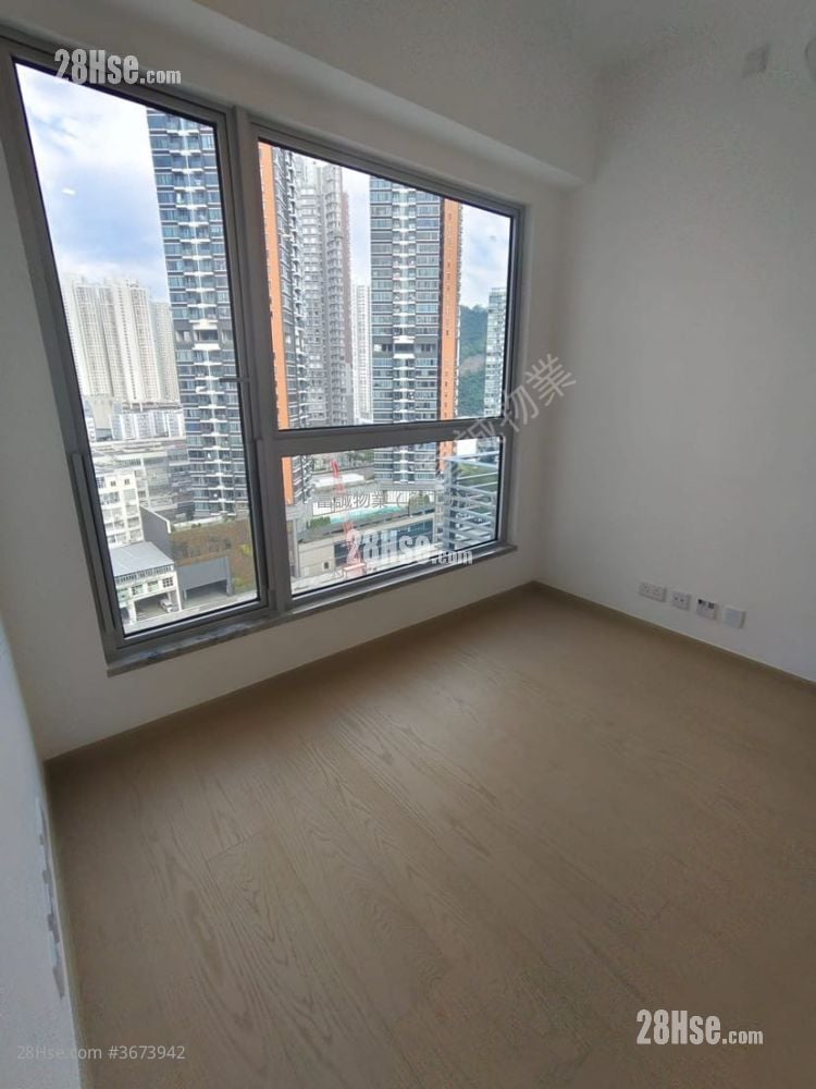 The Coast Line Rental 1 Bedroom 263 ft²