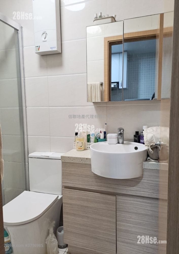 村屋 售盘 1 房 , 1 浴室 380 平方尺