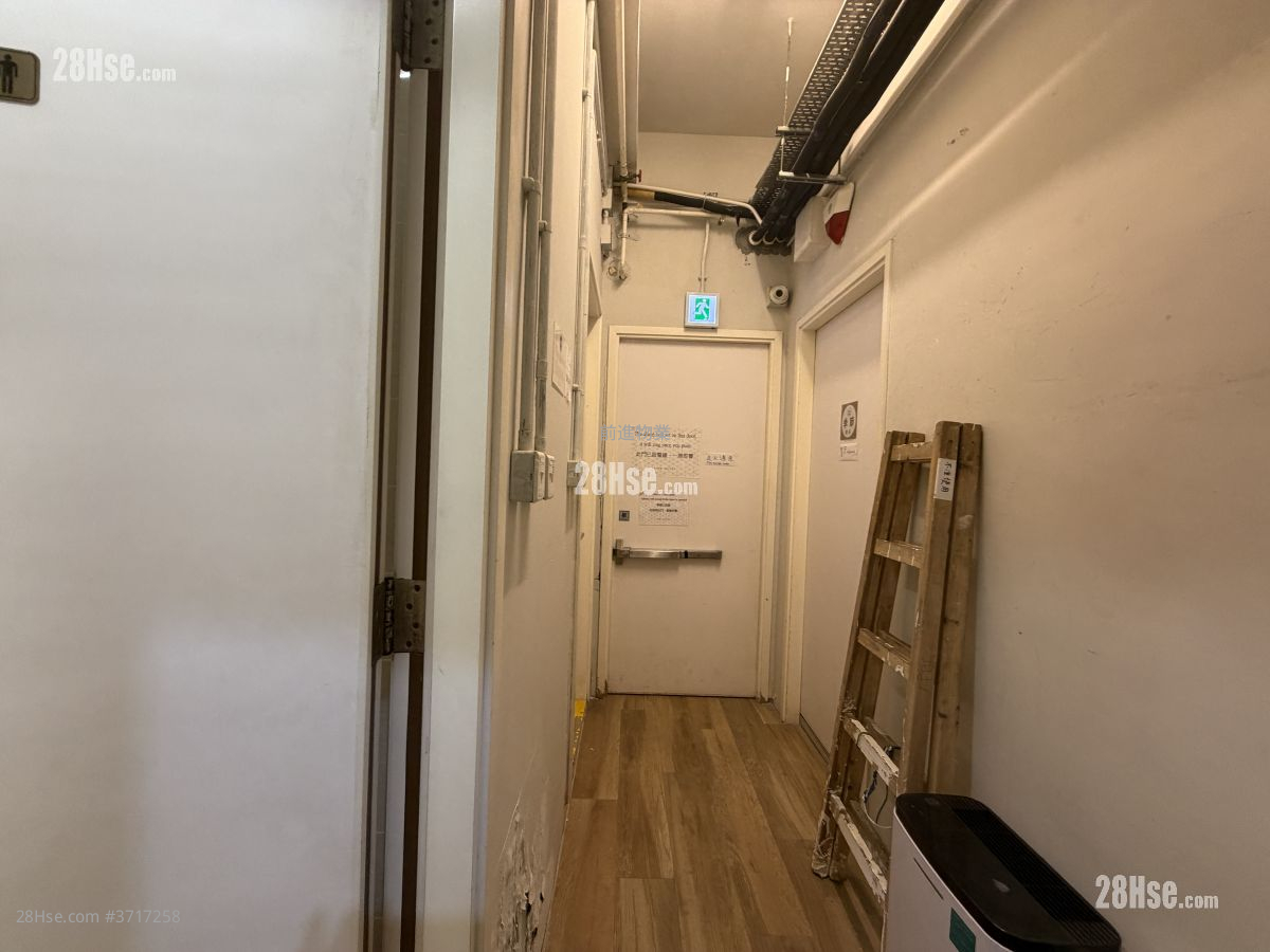 堪富利士道                      租盤 開放式間隔 , 1 廁所