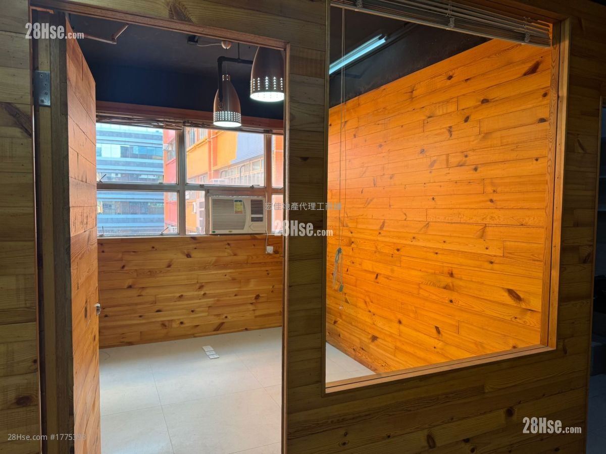 骆驼漆大厦 租盘 1 厕所