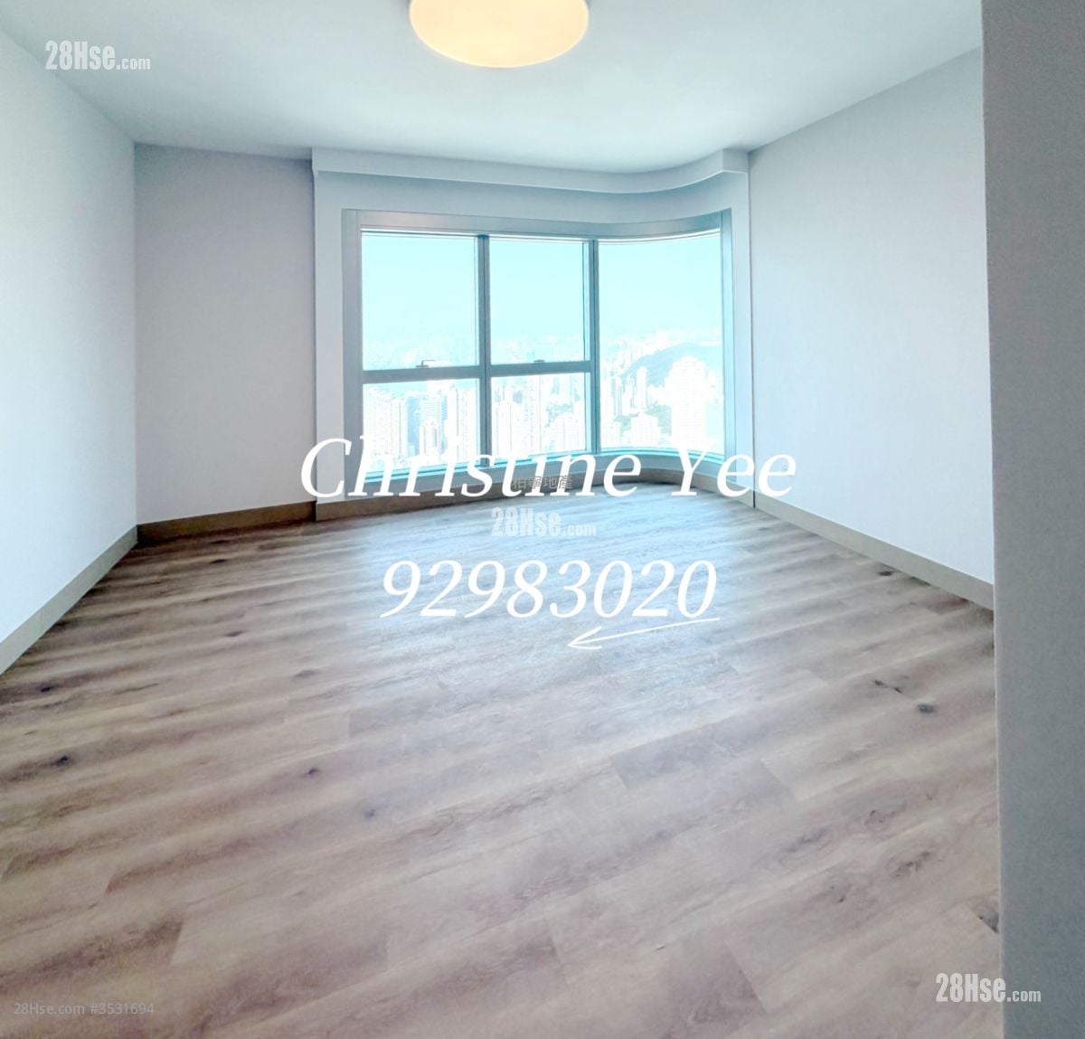 Summit Rental 4 Bedrooms , 3 Bathrooms 2,375 ft²