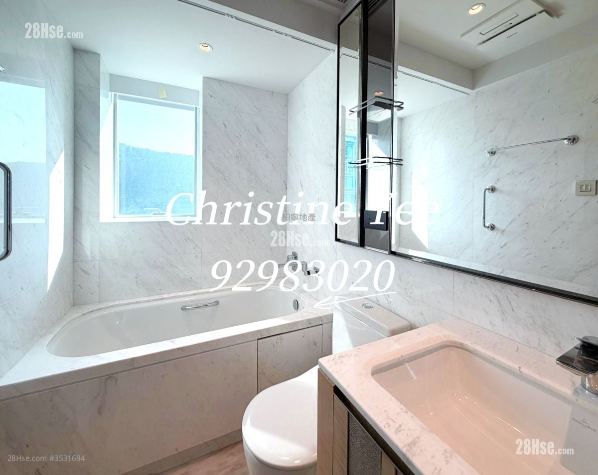 Summit Rental 4 Bedrooms , 3 Bathrooms 2,375 ft²