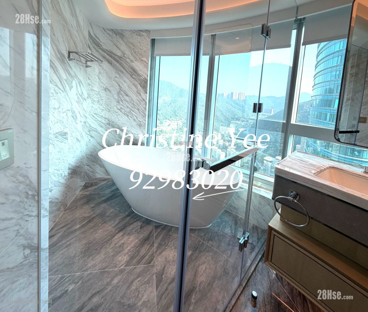 Summit Rental 4 Bedrooms , 3 Bathrooms 2,375 ft²