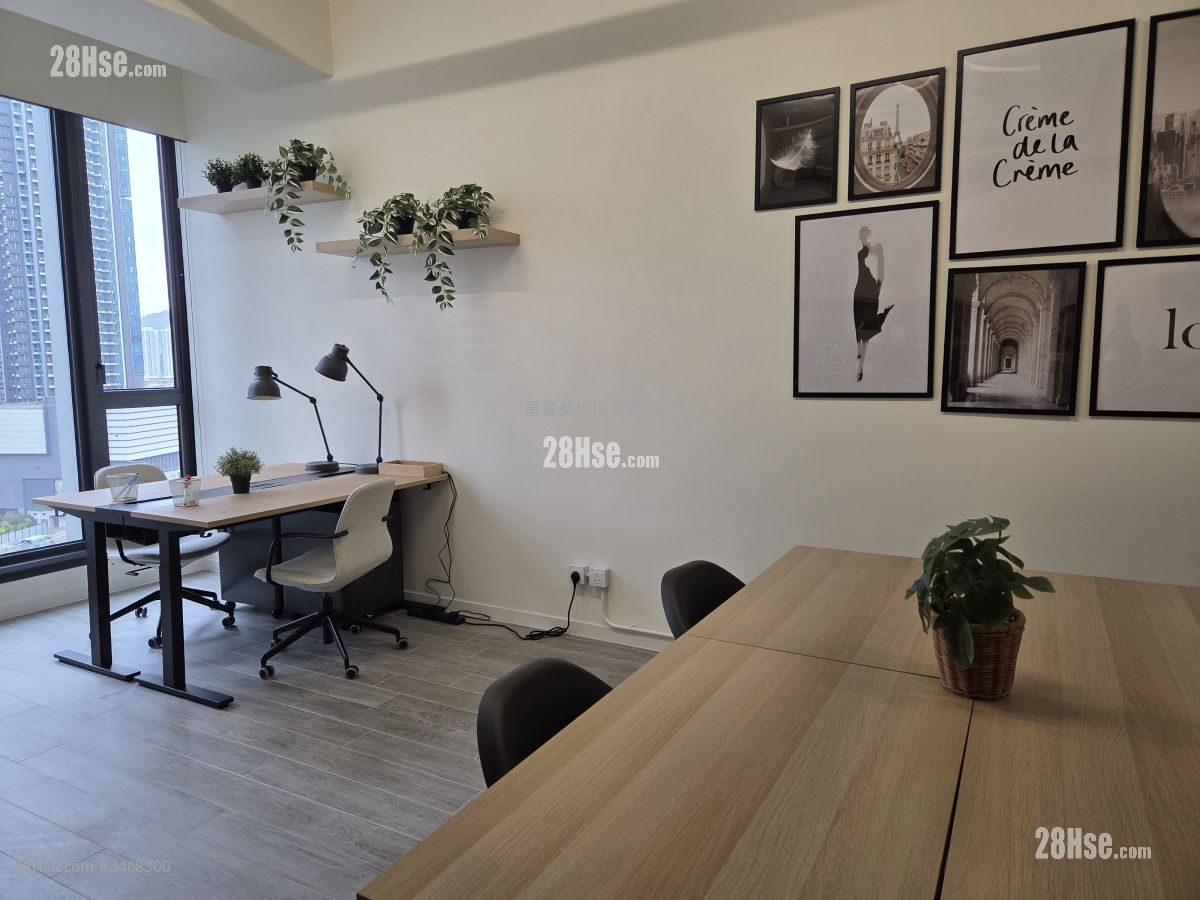 W Mega Rental Studio , 1 Toilet