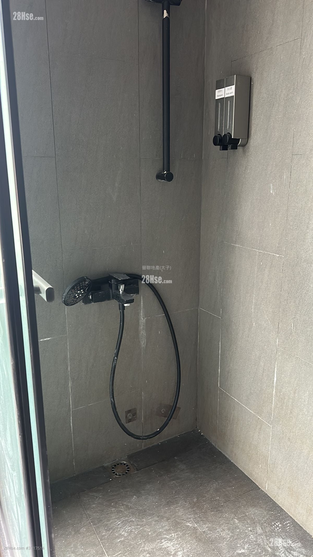 银都商业大厦 租盘