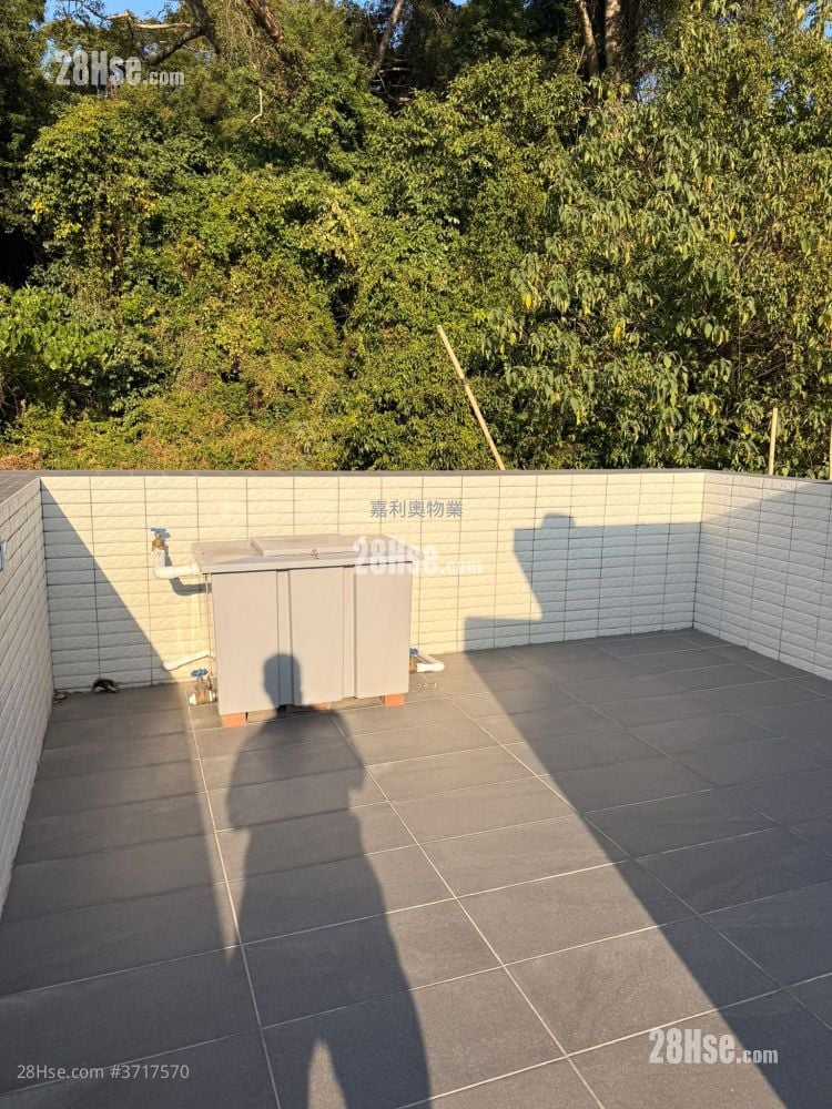 San Wai Tsai Sell 2 Bedrooms , 1 Bathroom 567 ft²