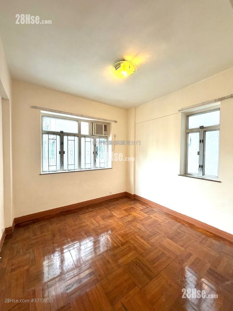 海宮大廈 售盤 2 房 , 1 浴室 525 平方呎