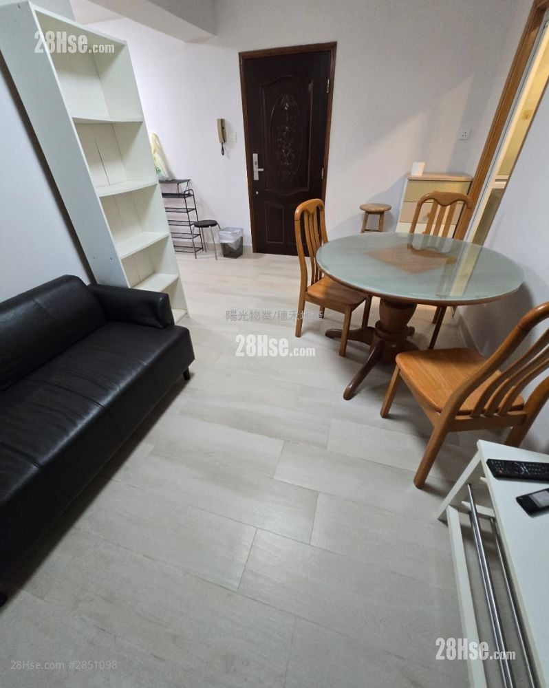 Sui Wo Court Rental 2 Bedrooms , 1 Bathroom 471 ft²