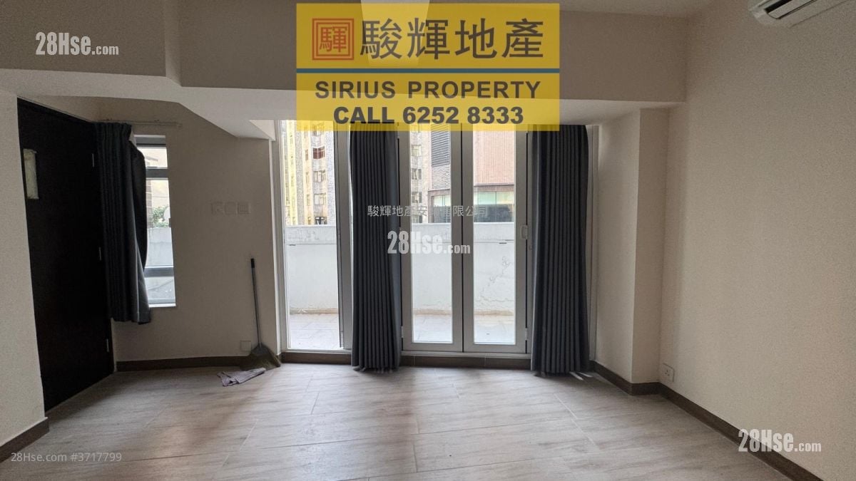 Green View Court Rental 326 ft²