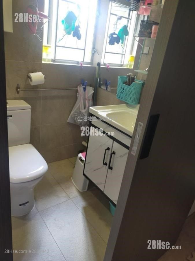 Kingsford Terrace Sell 2 Bedrooms , 1 Bathroom 431 ft²