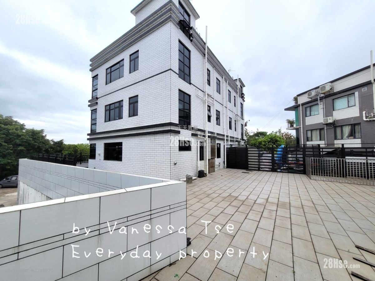 村屋 租盘 4 房 , 4 浴室 2,100 平方尺