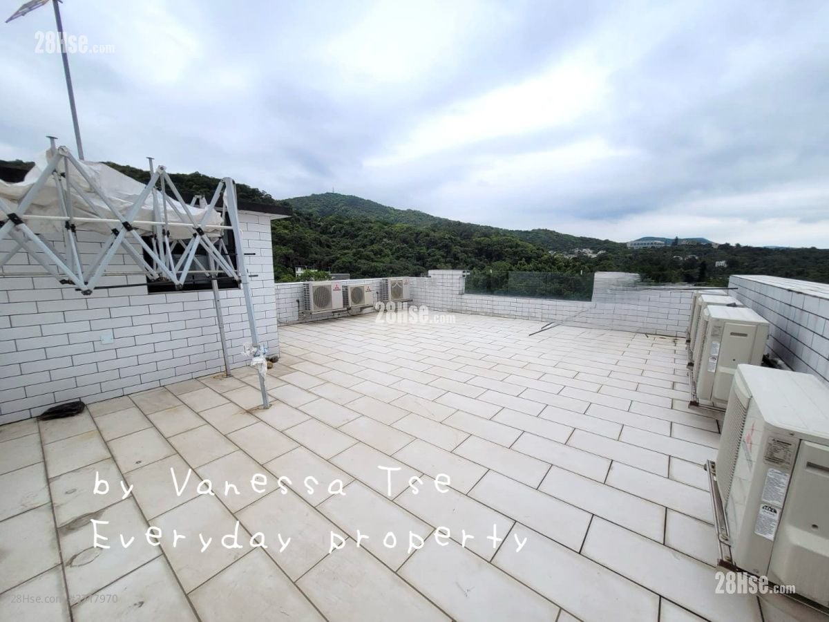 村屋 租盘 4 房 , 4 浴室 2,100 平方尺