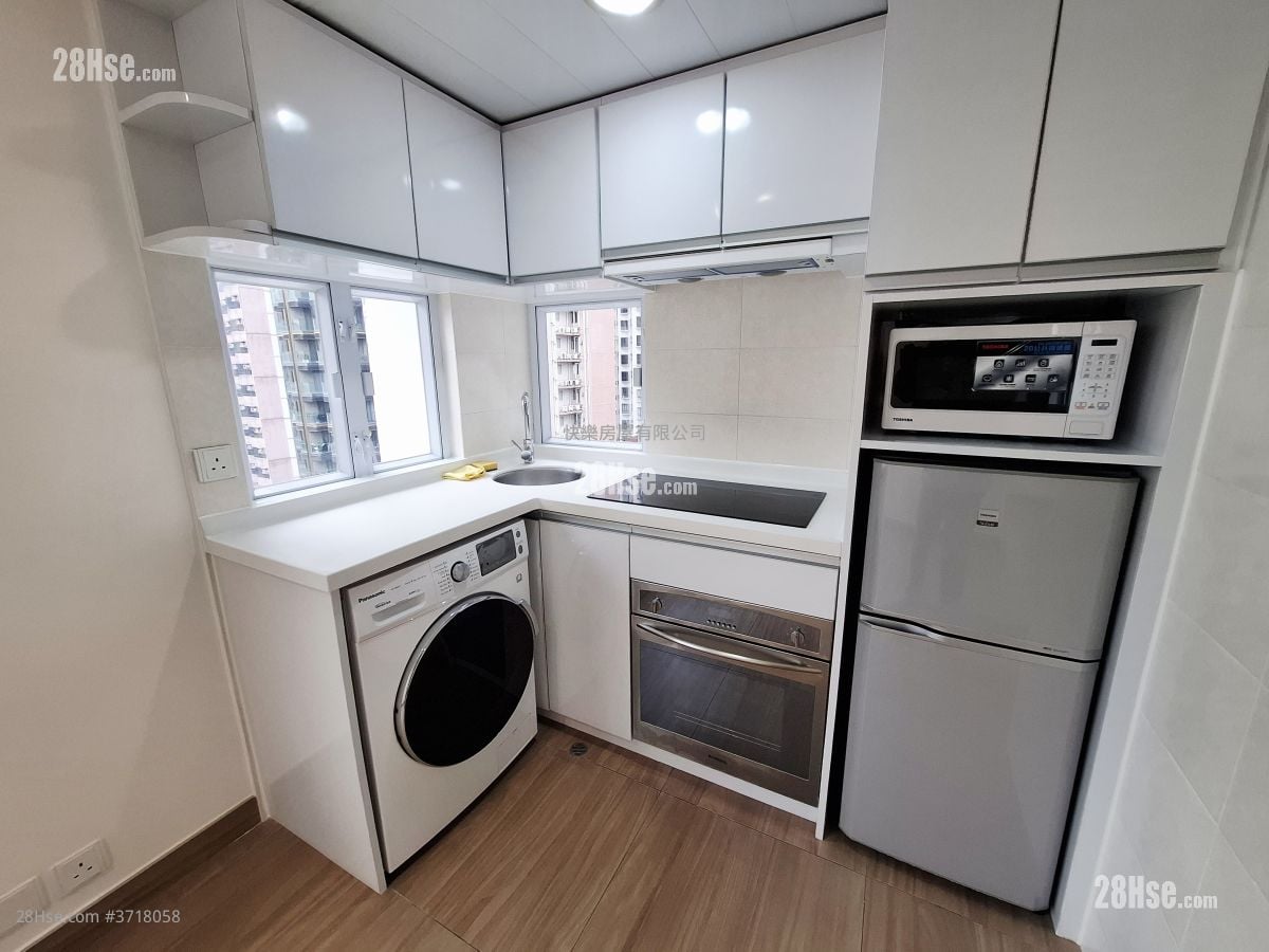 Ying Pont Building Rental 1 Bedroom , 1 Bathroom 321 ft²