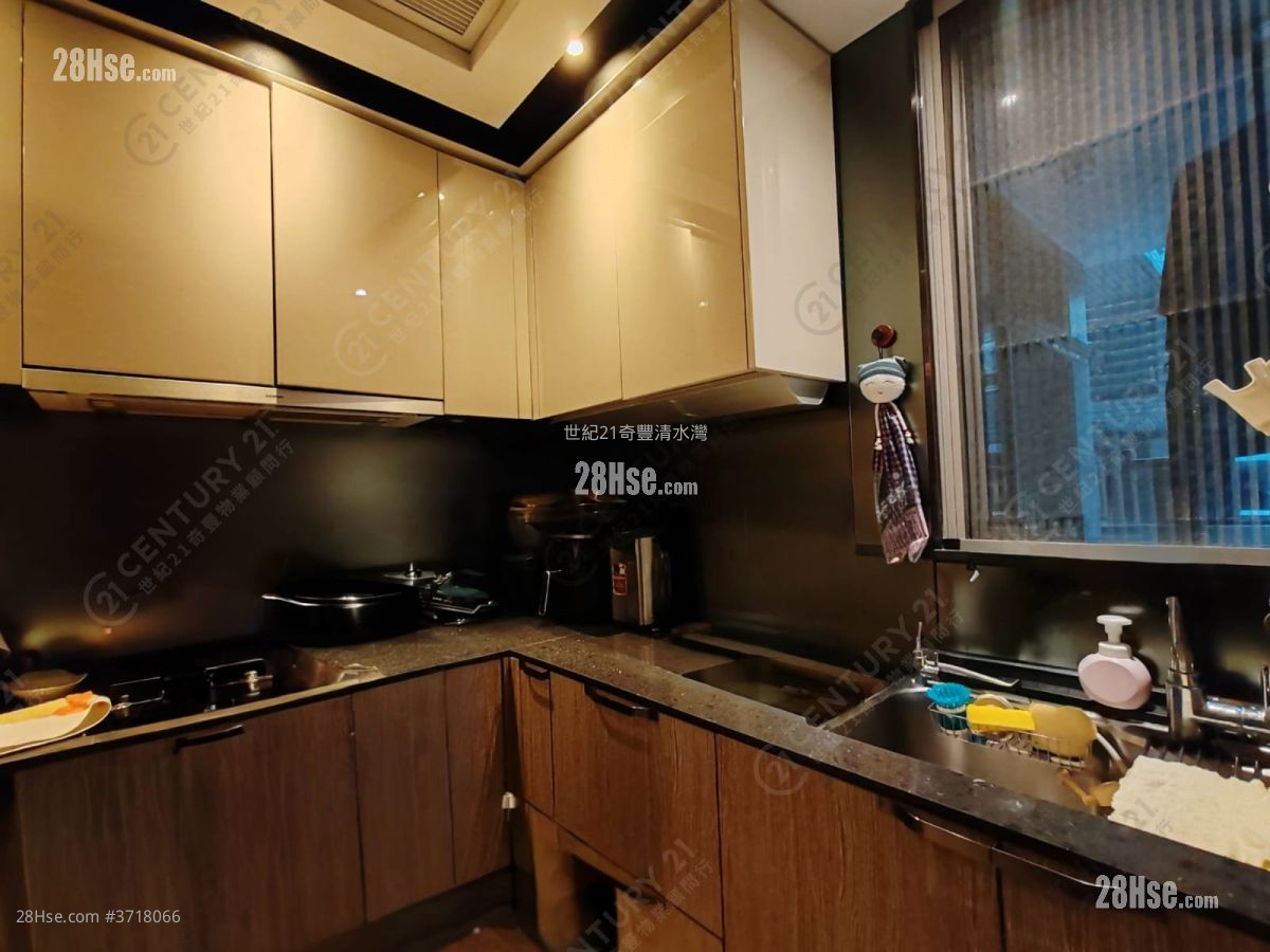 Mount Pavilia Sell 1,184 ft²