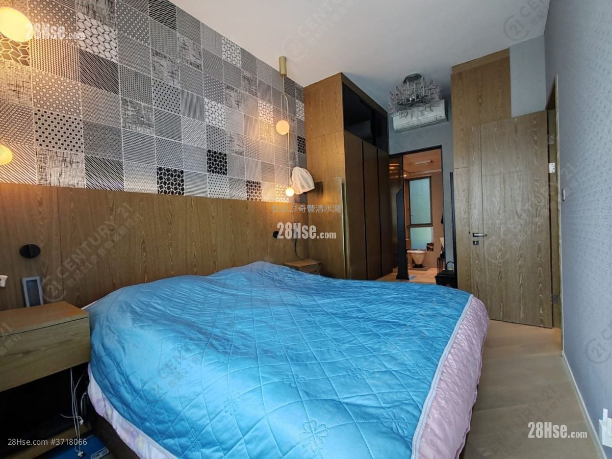 Mount Pavilia Sell 1,184 ft²