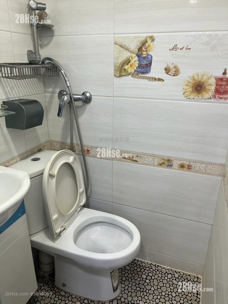 利达大楼 租盘 1 房 , 1 浴室 160 平方尺