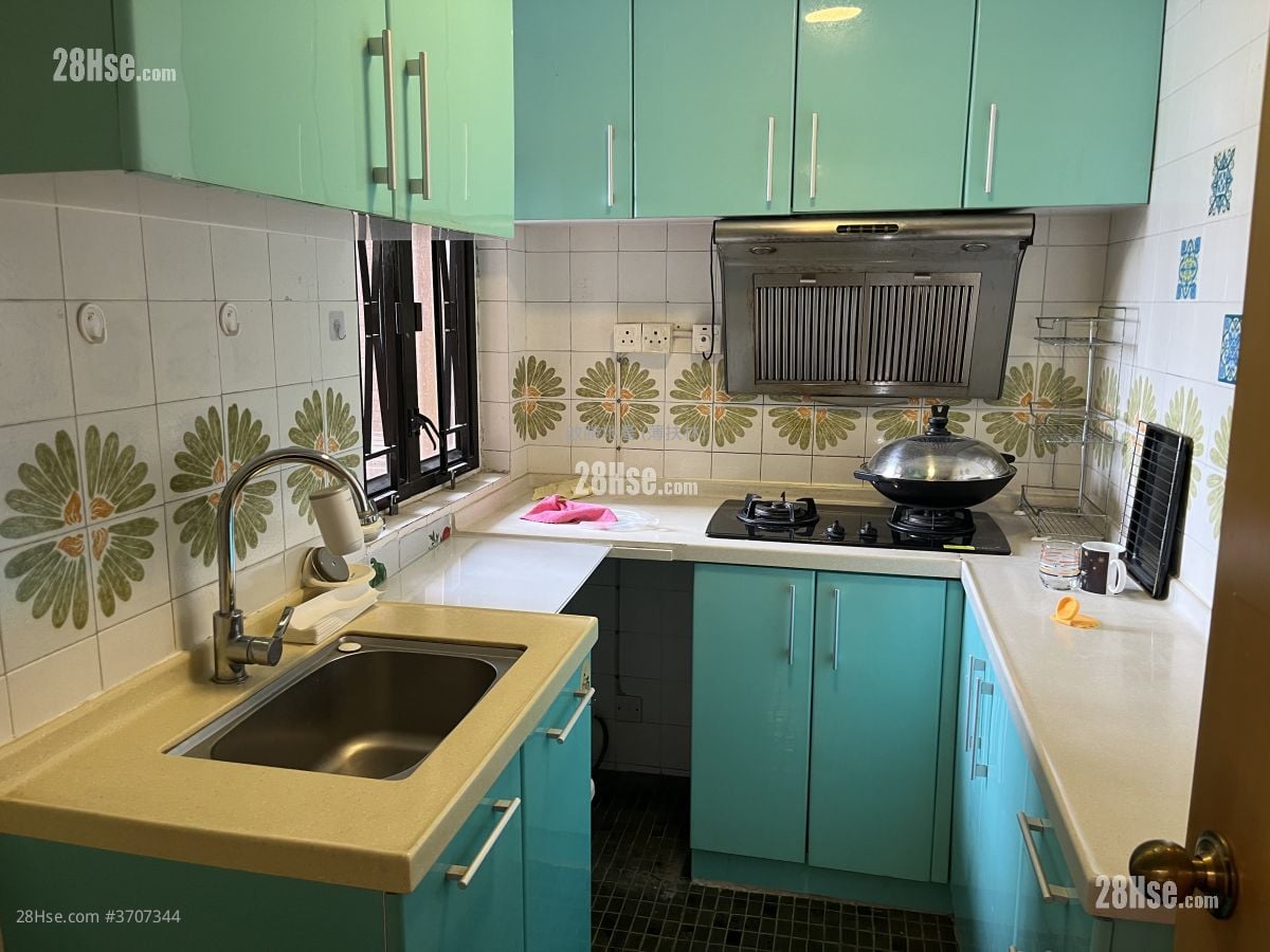 Chi Fu Fa Yuen Rental 2 Bedrooms , 1 Bathroom 439 ft²