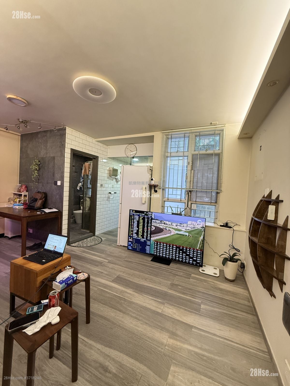 Sheung Chui Court Sell 2 Bedrooms , 2 Bathrooms 511 ft²