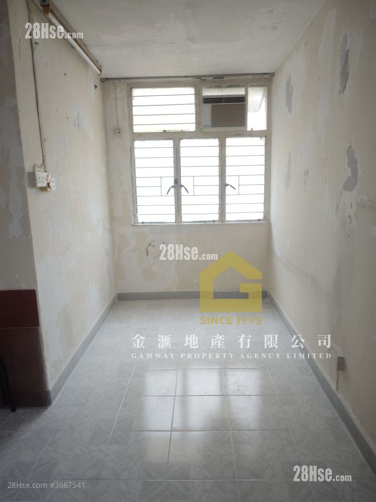 东头(二)邨 售盘 1 房 , 1 浴室 267 平方尺