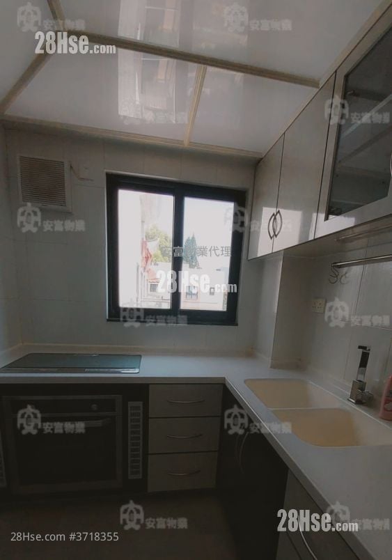 康乐园 售盘 2 房 , 2 浴室 766 平方尺